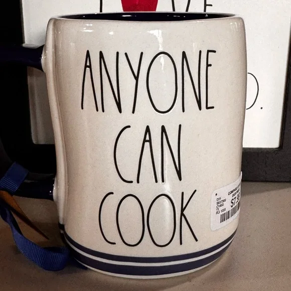 NEW Chef Linguini Mug with Blue Handle Anyone Can Cook - Picture 2 of 2